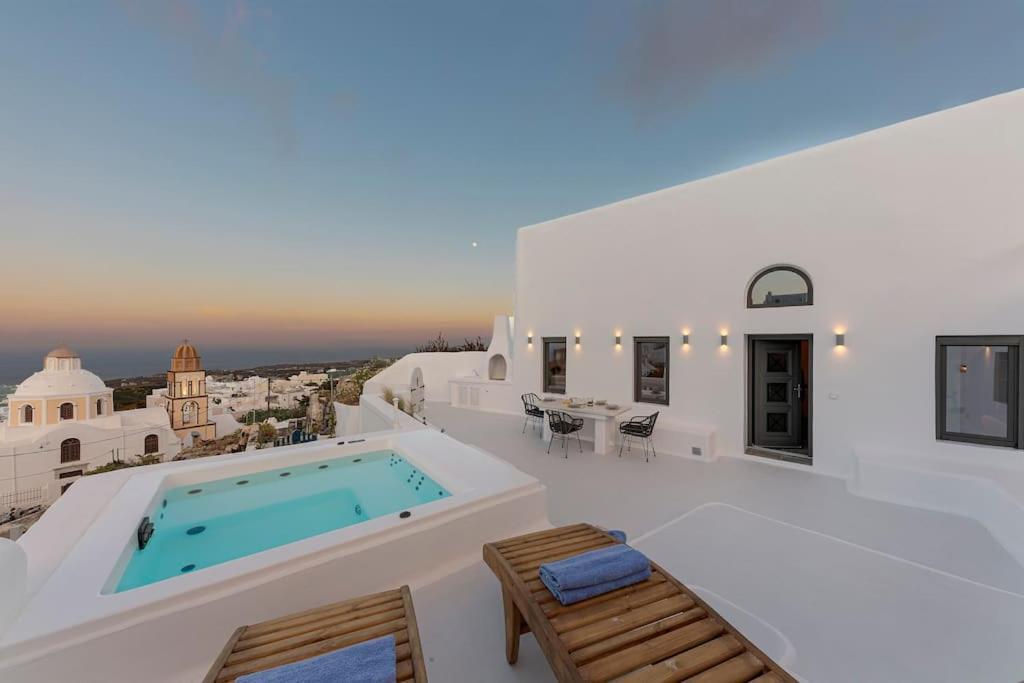 Aleanna Traditional Villa Fira Exterior photo